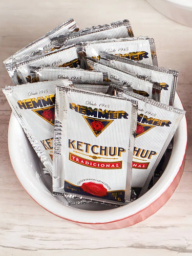 Ketchup Tradicional Hemmer Caixa 190 Sachês De 7g