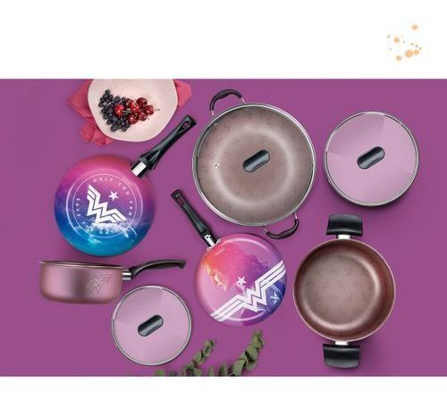 Jogo De Panelas 5 Pcs Mulher Maravilha Colorido- Sortidos De Utensilios Para Uso Domestico
